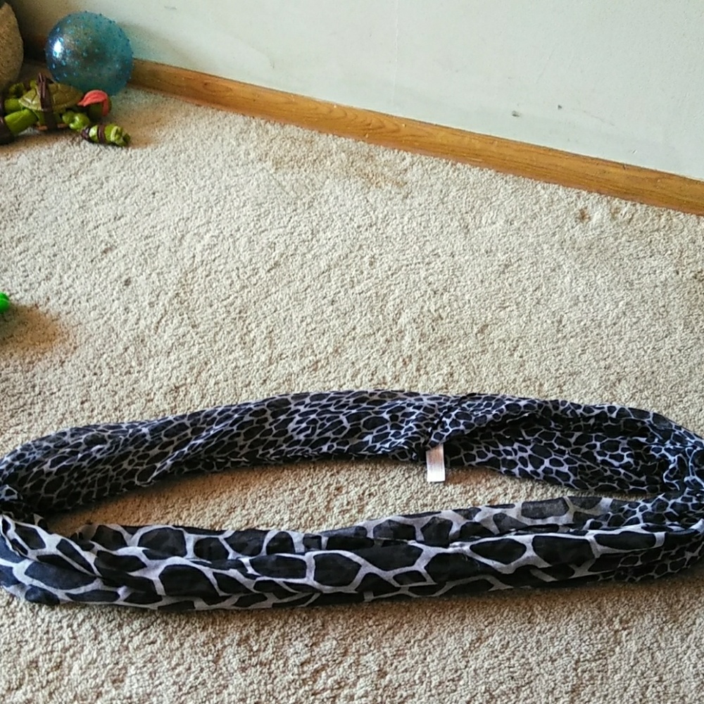 Mix and co scarf